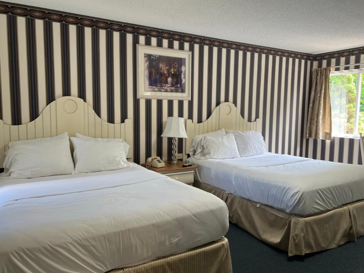 Rocky River Inn New Milford Exterior foto